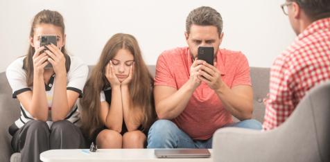 Akıllı Telefon Bağımlılığı (Nomofobi)
